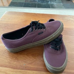 Men’s size 9 vans